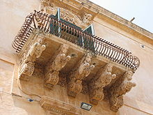 Balcone di Palazzo Nicolaci di Villadorata