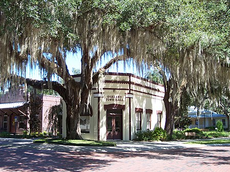 Oakland Florida Town Hall.jpg