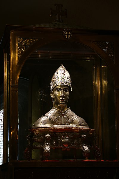 File:Orafi aretini pietro e paolo, busto-reliquiario di san donato d'arezzo, 1346, 01.jpg