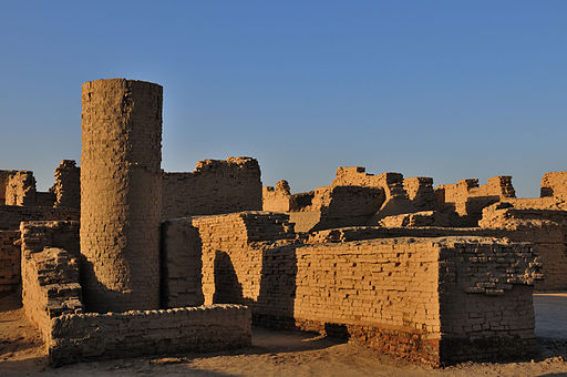 Other side of Moenjodaro by Usman Ghani