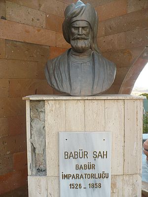 Babür: Askeri ve siyasi hayatı, Kültürel ve sanatsal faaliyetleri, Şahsiyeti