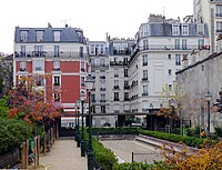 P1060375 Paris XVIII square Suzanne-Buisson rwk.JPG