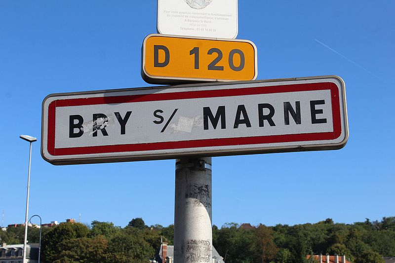 File:Panneau entrée Bry Marne 3.jpg