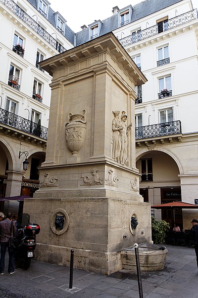 File:Paris - Fontaine de Mars - 129-131 rue Saint-Dominique - 001.jpg