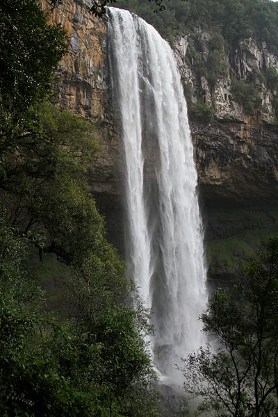 File:Parque Estadual Caracol 04.JPG