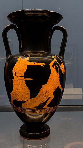 File:Phiale Painter ARV 1014 2 Thracian woman with sword killing Orpheus - draped youth (02).jpg