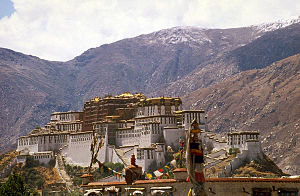 Istana Potala.