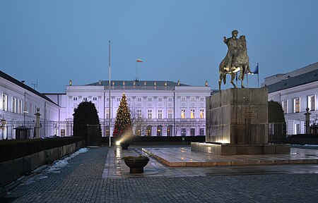 Fail:Presidential Palace in Warsaw (by Pudelek) 2.jpg