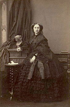Princess Adelheid of Hohenlohe-Langenburg, Duchess of Schleswig-Holstein-Sonderburg-Augustenburg.jpg