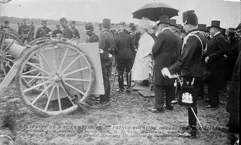 File:Queen of Holland inspects French Artillery.jpg