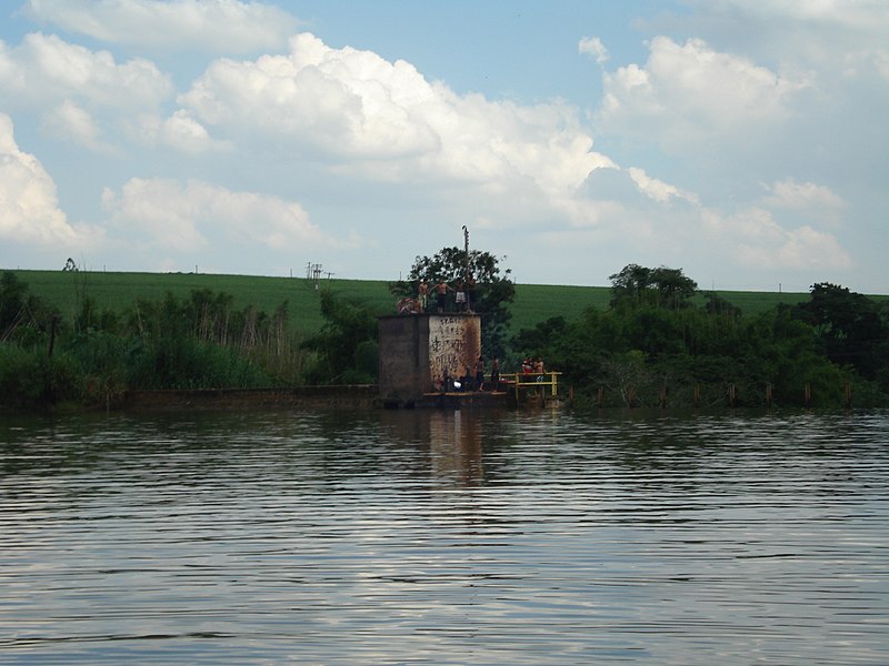 File:Represa- caiaque - Cosmópolis - SP - panoramio (6).jpg