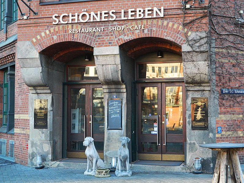 File:Restaurant Schönes Leben - panoramio.jpg