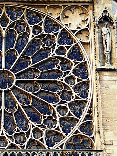 File:Reuleaux triangles on a window of Notre-Dame, Paris.jpg
