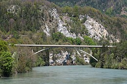 Rheinbrücke Tamins Mai (rognée) .jpg