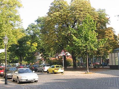 So kommt man zu dem Richardplatz mit den Öffentlichen - Mehr zum Ort Hier