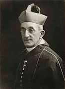 Robert Spence (bishop) c 1920.jpg