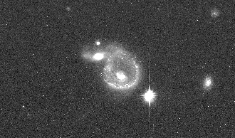 File:SDSS-1237678439701807265.jpg