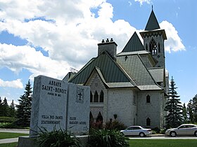 Saint-Benoît-du-Lac Manastırı'nın görüntüsü