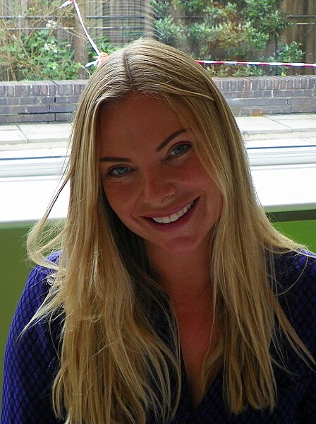 File:Samantha Womack 2016.jpg