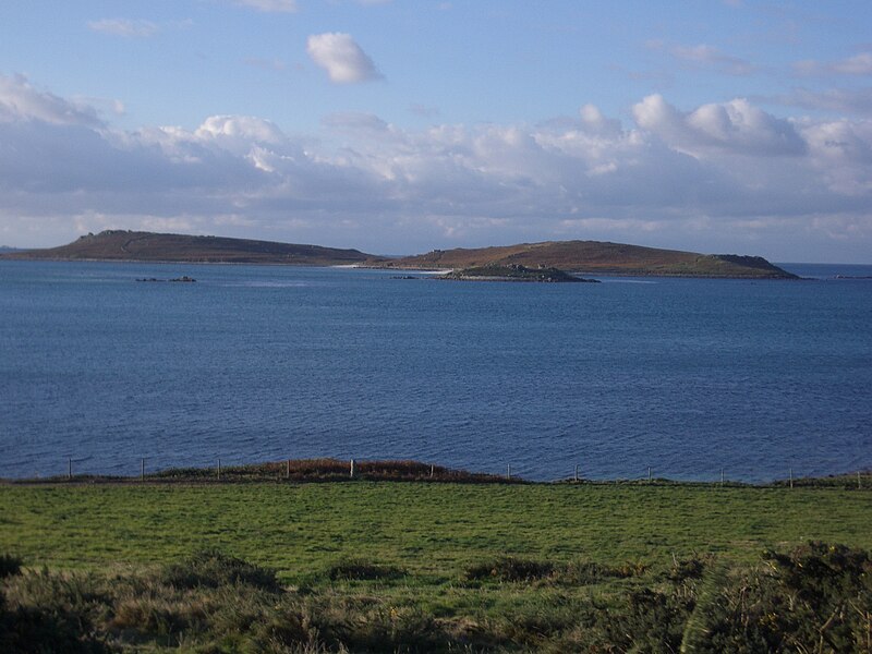 File:Samson - Isles of Scilly.JPG