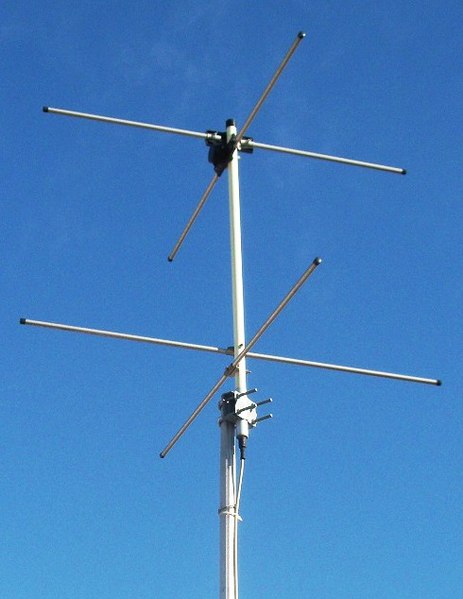 File:SatelliteAntenna-137MHz closeup.jpg