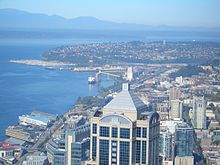 Smith Cove, seen from the Columbia Center downtown. This image also shows the grain terminal at the southwest corner of the cove. Seattle-Columbia-look-north-2319.jpg