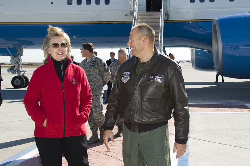 File:Secretary of State Hillary Rodham Clinton, left, talks with U.S. Air Force Col. James Vechery during a refueling stop at Travis Air Force Base, Calif 101027-F-HM396-013.jpg