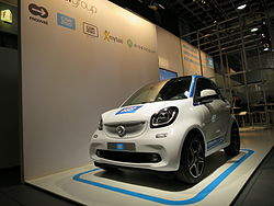 Samochód elektryczny Smart ForTwo systemu wypożyczalni Car2Go