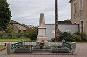 Monument aux morts.