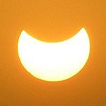 Солнечное затмение (3445953058) (обрезано) .jpg