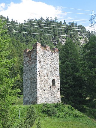 <span class="mw-page-title-main">Spaniola Castle</span> Ruined castle in Switzerland