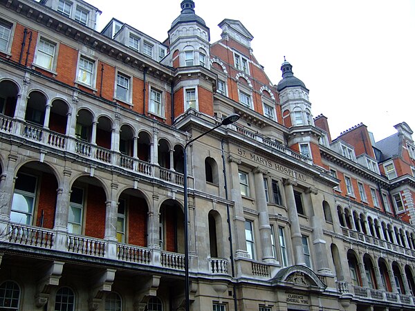 Mary s hospital. Госпиталь Святой Марии в Лондоне. Госпиталь Святой Марии больницы Великобритании. Флеминг в больнице Святой Марии.