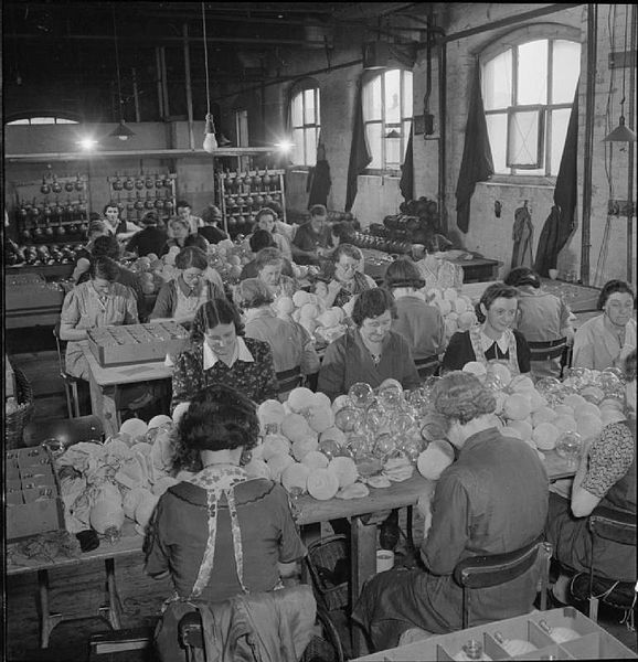 File:Sticky Bomb- the Production of the No 74 Grenade in Britain, 1943 D14756.jpg