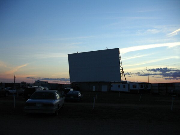 Drive in Sundown Theatre