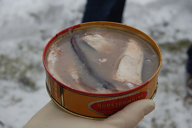 Surströmming - Wikipedia