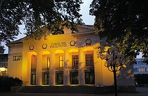 Theater Für Niedersachsen: Funktion, Beschreibung, Geschichte des Stadttheaters Hildesheim