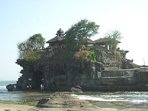 TanahLot02.jpg