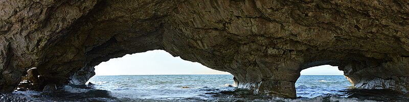 File:The Arches Provincial Park - Newfoundland 2019-08-19 (05).jpg