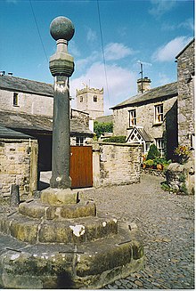 The Old Cross, Kirkby Lonsdale. - geograph.org.uk - 131490.jpg
