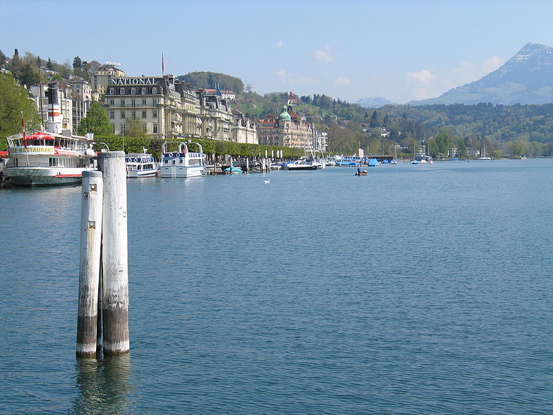 File:The Vierwaldstättersee in Luzern, Switzerland.jpg