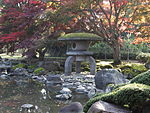 The largest stone lantern in the Ikeda-shi Garden.jpg