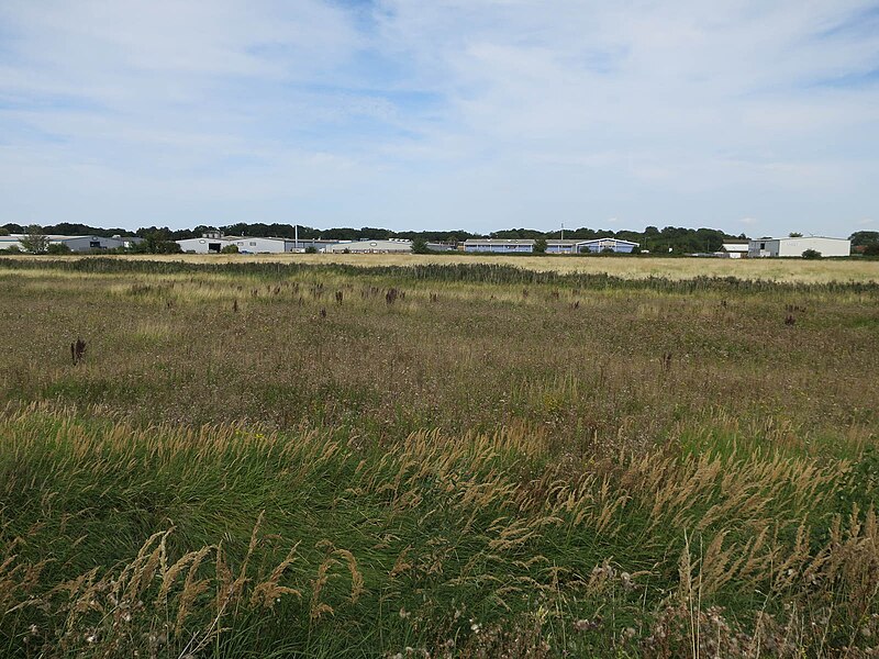 File:To be a retail park^ - geograph.org.uk - 5556487.jpg