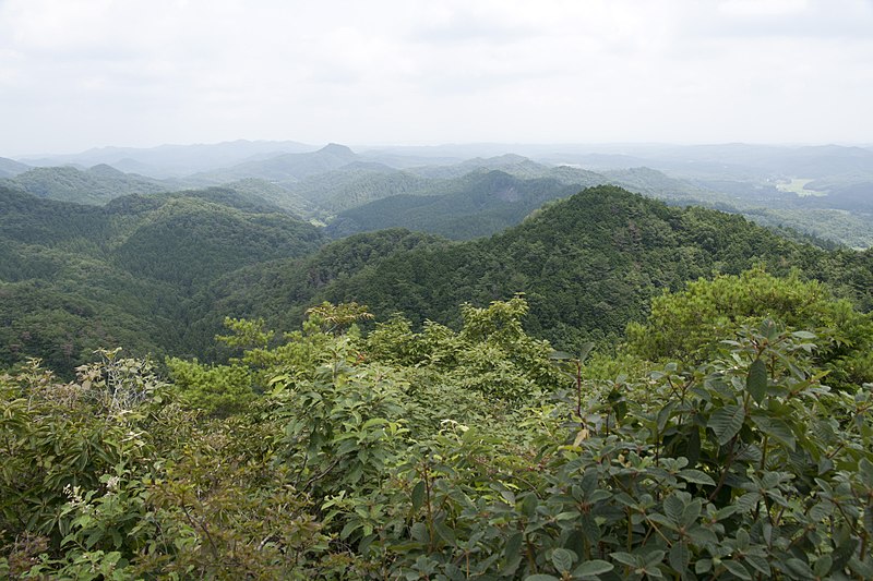 File:Toriashi Mountains from Mt.Keisoku 02.jpg