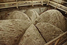 Sechsteiliges Gewölbe im Turm von oben