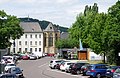 Augustinerstraße, im Hinterrund das Rathaus mit der ehemaligen Augustinerkirche