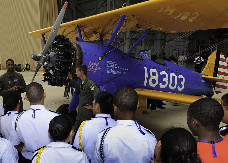 File:Tuskegee Airmen convention 110804-F-YM869-218.jpg