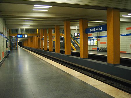 U Bahnhof Nordfriedhof 01