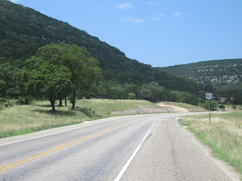 File:U.S. Route 83 in Texas Hill Country IMG 4315.JPG