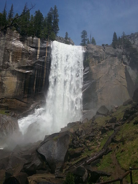 File:Vernal Fall Mist Trail.jpg