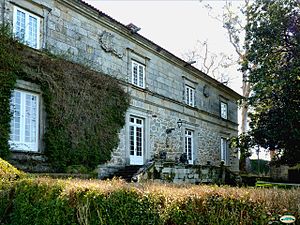 Vilagarcía de Arousa-Pazo de Rubians-Fachada principal (7008680485).jpg